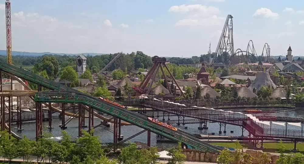 Do której godziny jest otwarta Energylandia? Sprawdź harmonogram i plany.