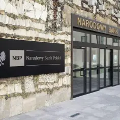 Ile zarabia prezes NBP? Szokujące dane o pensji Glapińskiego