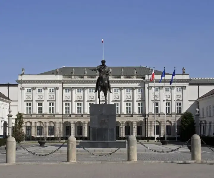 Gdzie mieszka prezydent polski? Tajemnice rezydencji głowy państwa