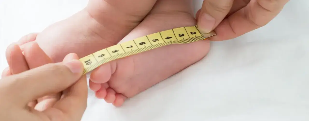Zdjęcie Jaki rozmiar buta dla 8-miesięcznego dziecka? Poradnik rodzica